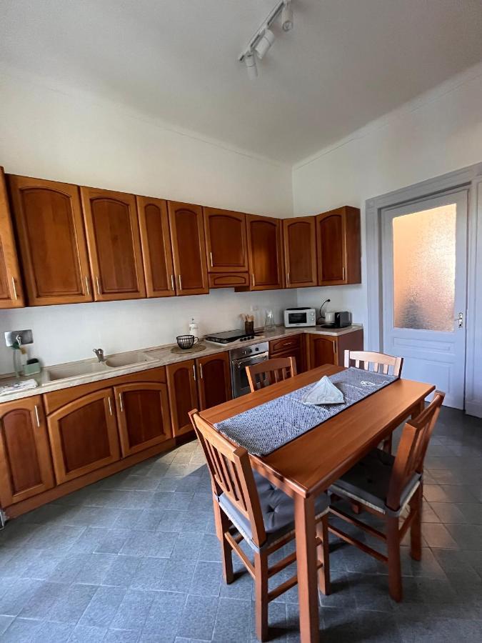 Elegante E Accogliente Appartamento A Torino Экстерьер фото